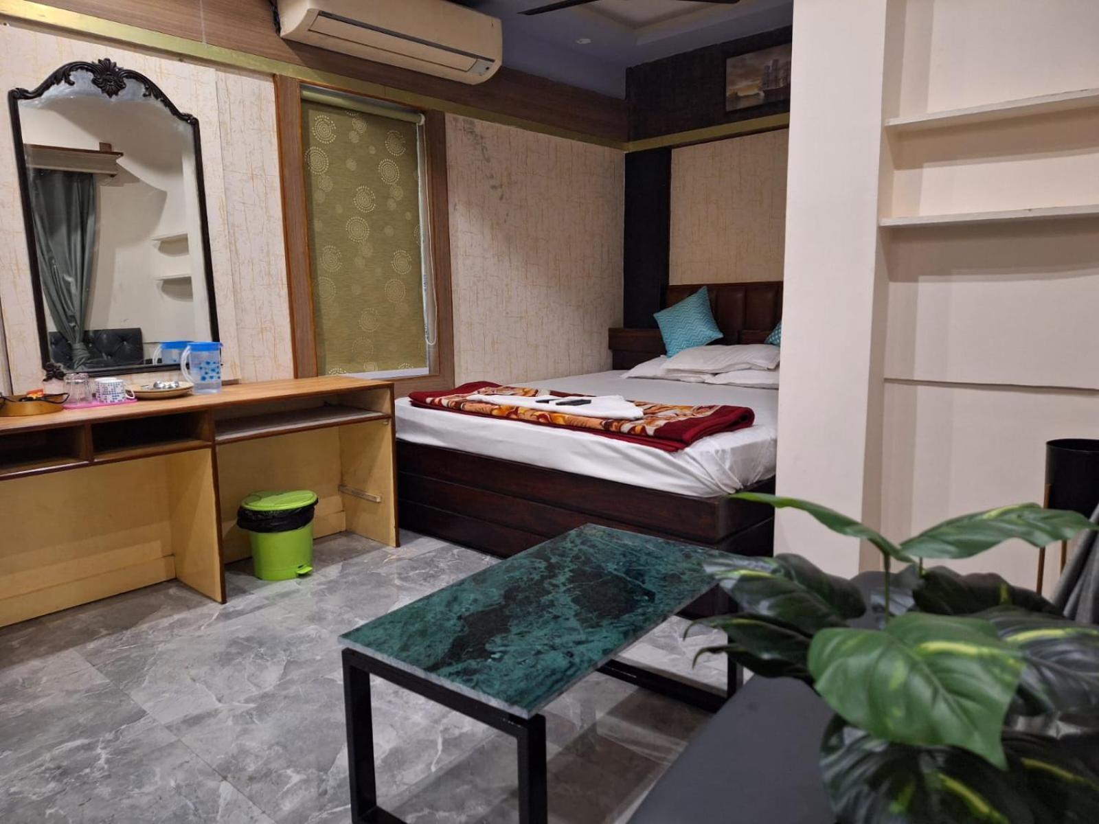 Mavenoak Dreams B&B Kolkata Exterior photo